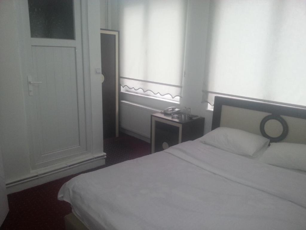 Royal Hotel Samsun Exterior foto